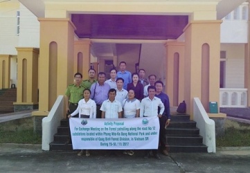 Delegation of Khammouane Agriculture and Silviculture Department, Laos PDR works in Phong Nha – Ke Bang National Park